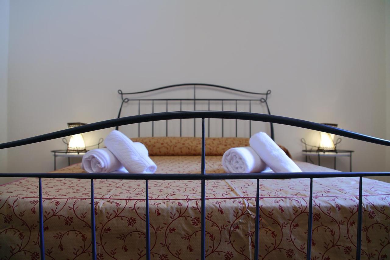 צ'פאלו Sikelios Apartments מראה חיצוני תמונה