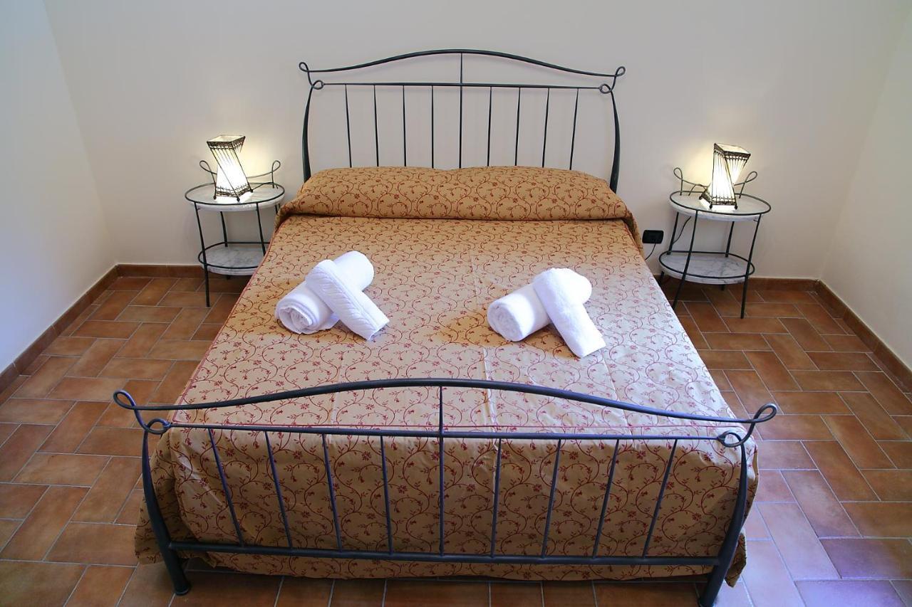 צ'פאלו Sikelios Apartments מראה חיצוני תמונה