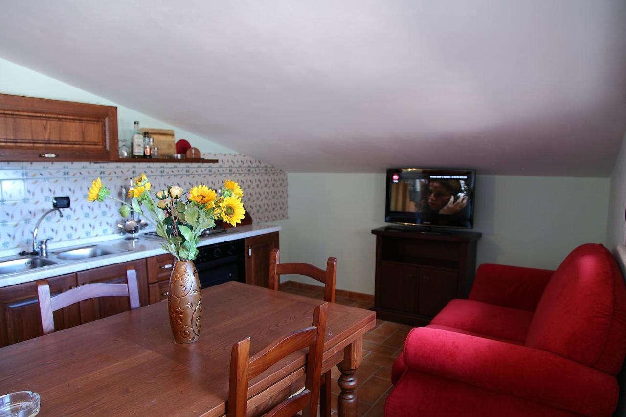 צ'פאלו Sikelios Apartments מראה חיצוני תמונה