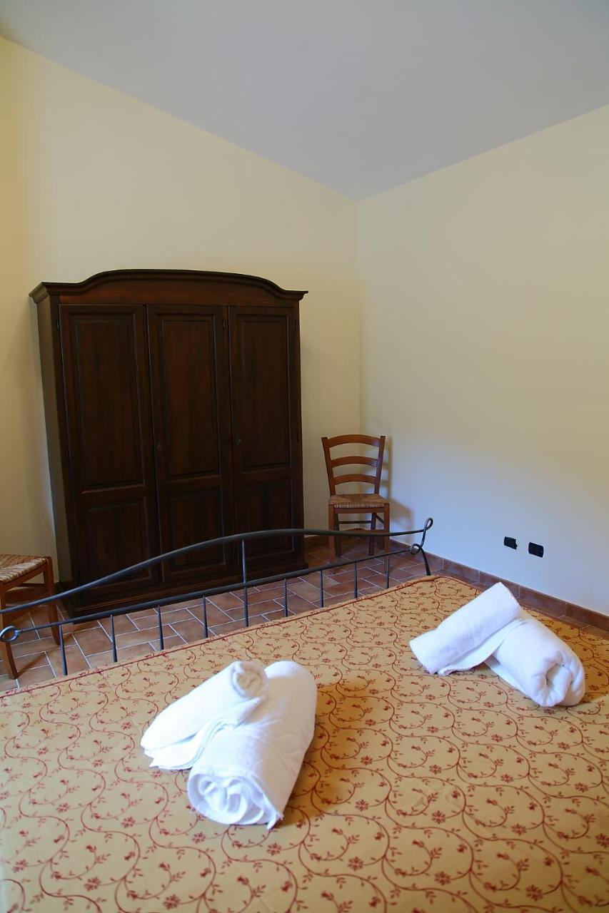 צ'פאלו Sikelios Apartments מראה חיצוני תמונה