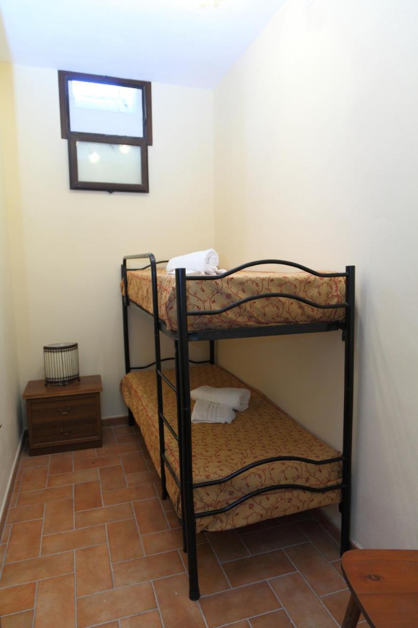 צ'פאלו Sikelios Apartments מראה חיצוני תמונה