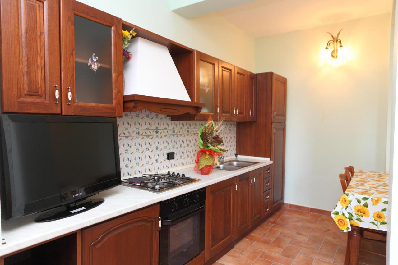 צ'פאלו Sikelios Apartments מראה חיצוני תמונה