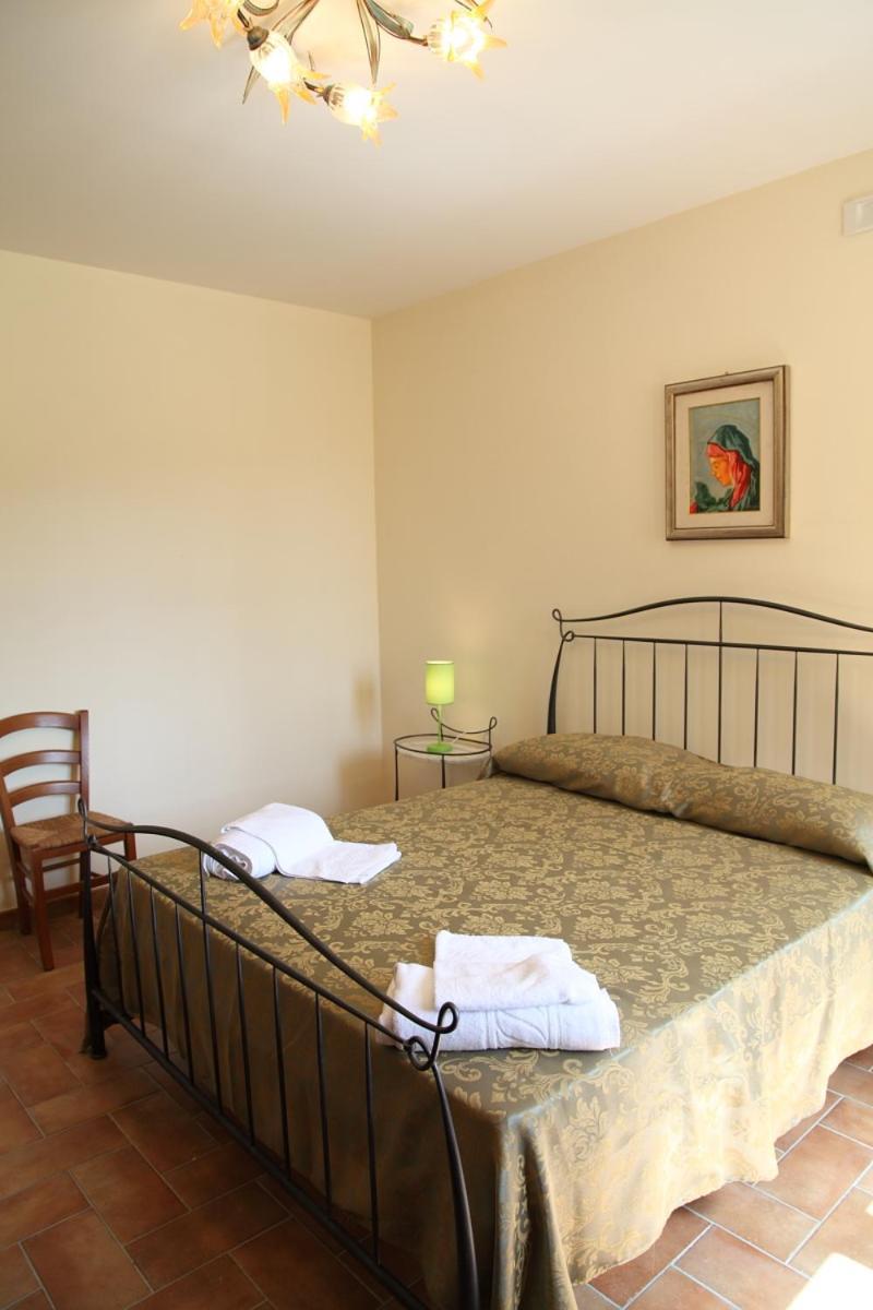 צ'פאלו Sikelios Apartments מראה חיצוני תמונה