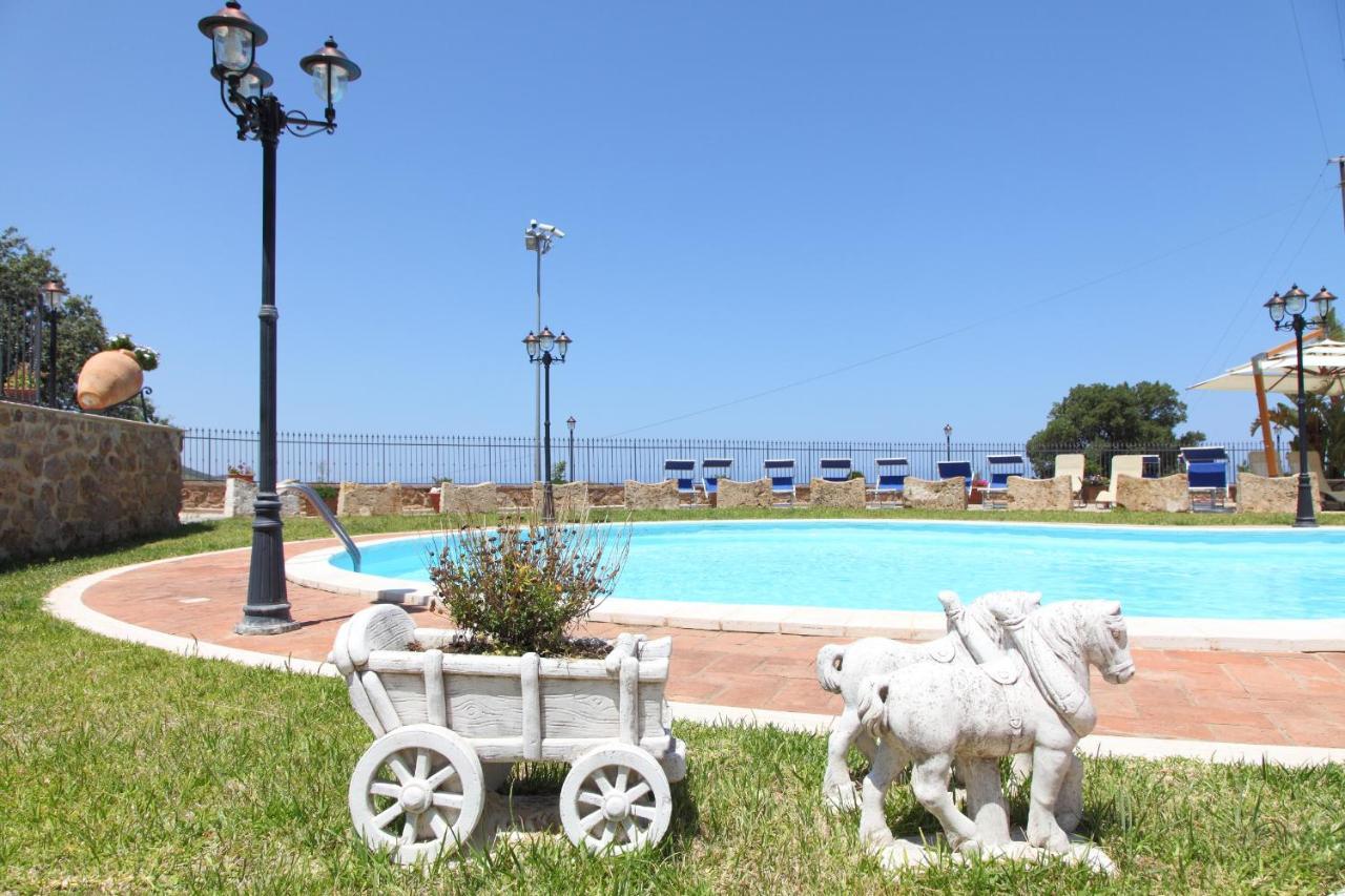 צ'פאלו Sikelios Apartments מראה חיצוני תמונה