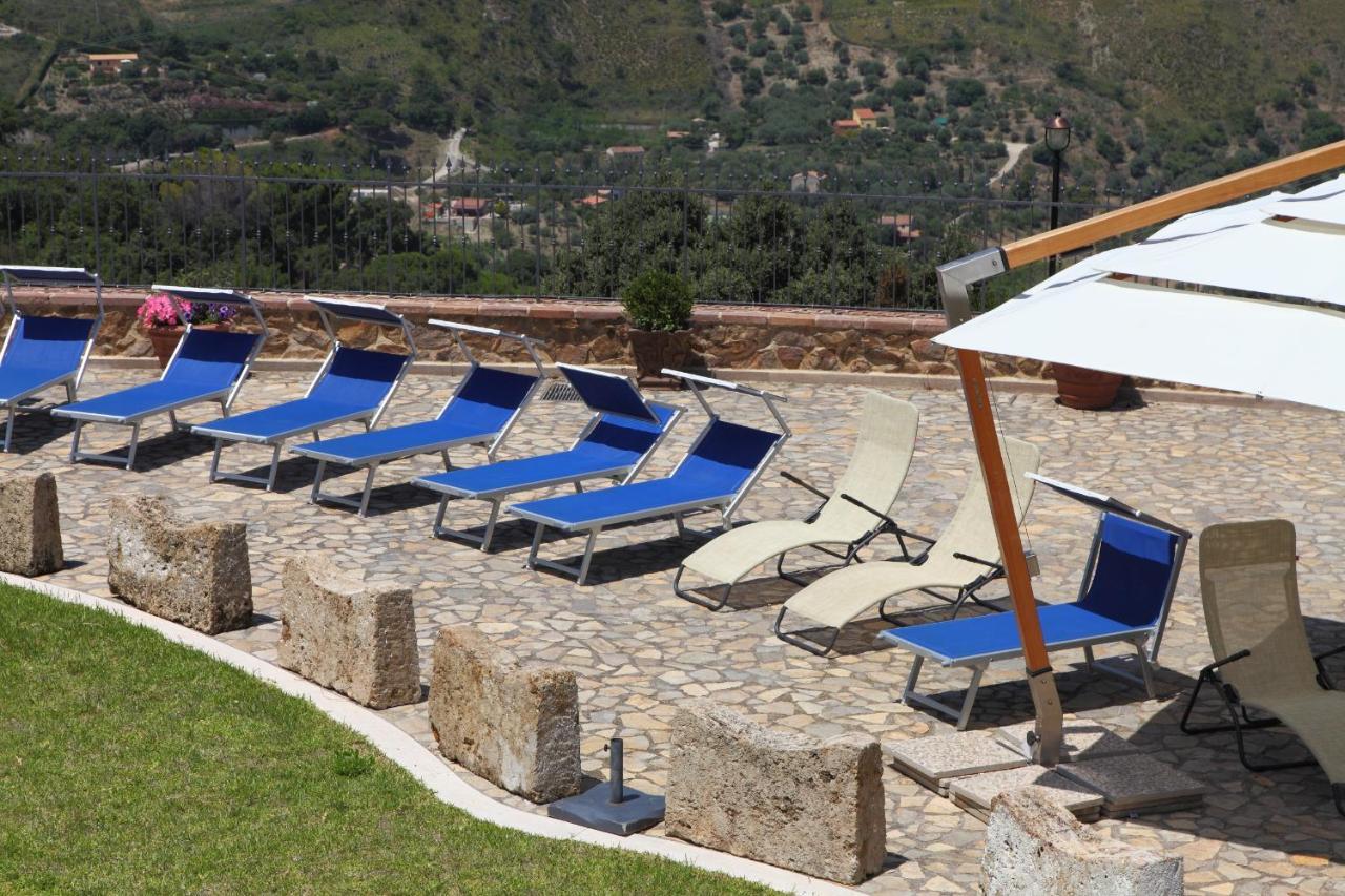 צ'פאלו Sikelios Apartments מראה חיצוני תמונה