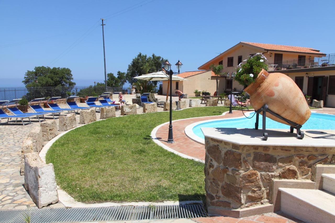 צ'פאלו Sikelios Apartments מראה חיצוני תמונה