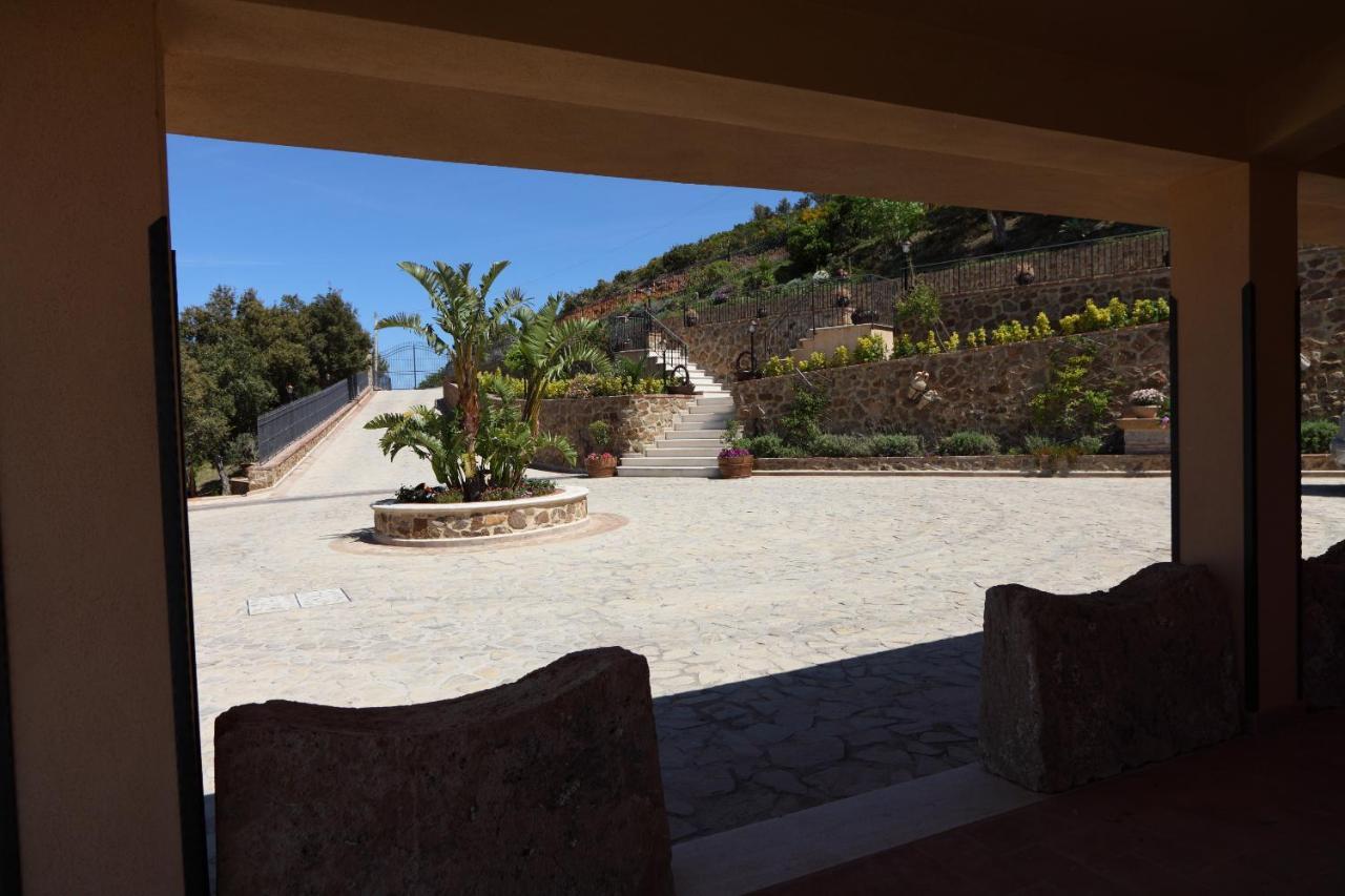 צ'פאלו Sikelios Apartments מראה חיצוני תמונה