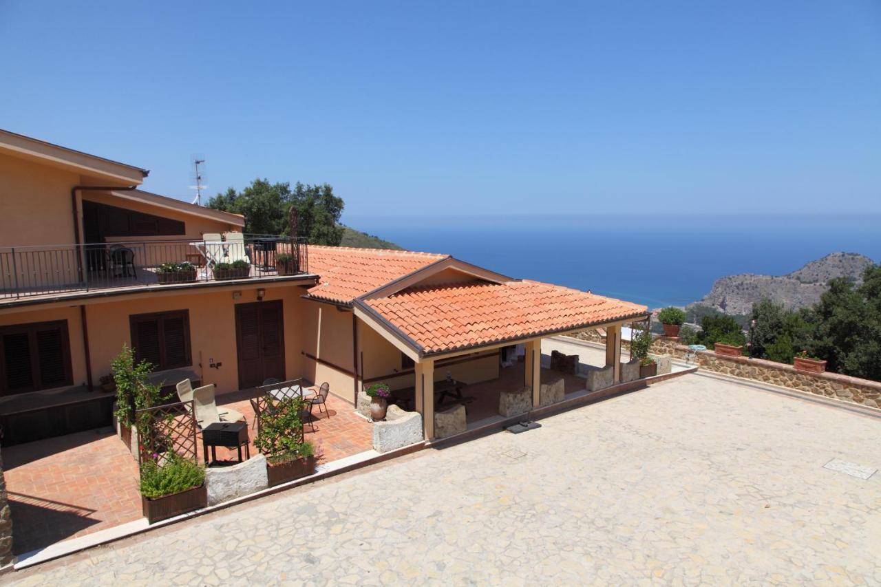 צ'פאלו Sikelios Apartments מראה חיצוני תמונה